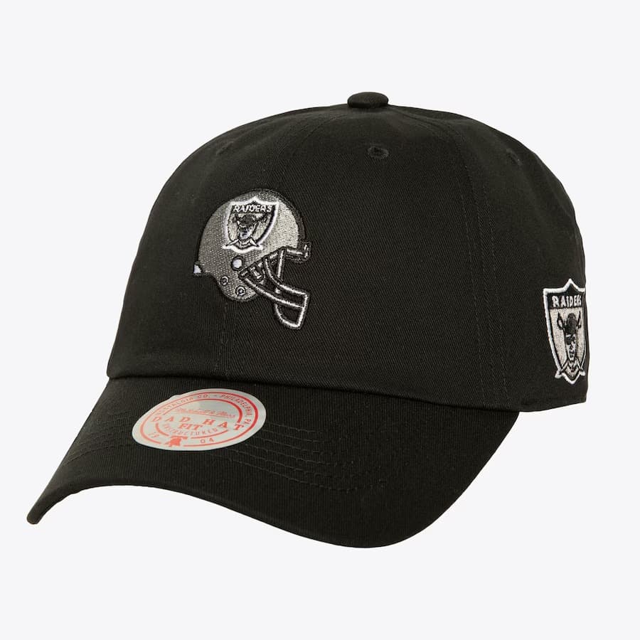 bejsbolka-mitchell-ness-black-oakland-raiders-team-helmet-strapback-hat