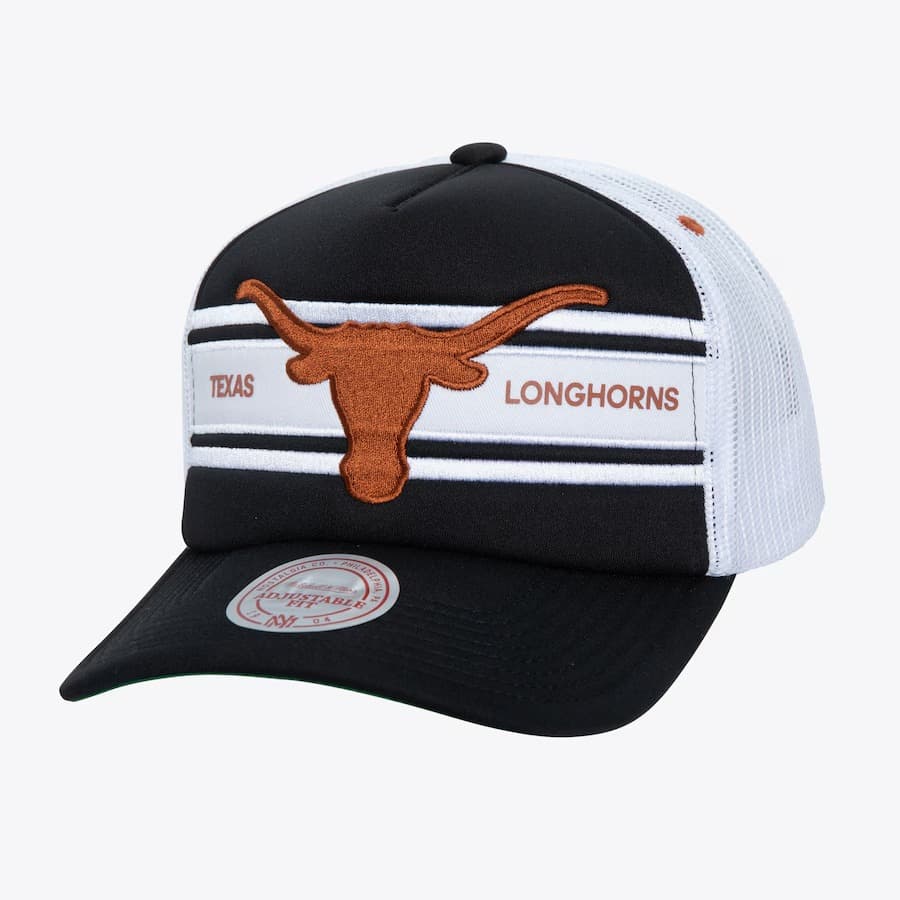 bejsbolka-mitchell-ness-black-texas-longhorns-sideline-trucker-snapback-hat