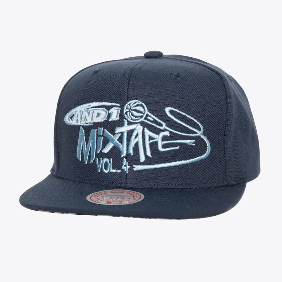 bejsbolka-mitchell-ness-blue-and1-mixtape-vol-4-snapback-hat