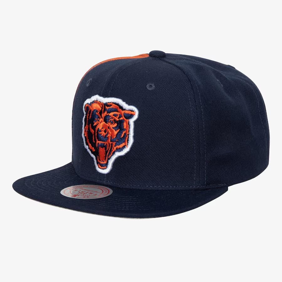 bejsbolka-mitchell-ness-navy-chicago-bears-tapestry-snapback-hat