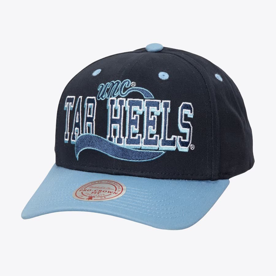 bejsbolka-mitchell-ness-navy-north-carolina-tar-heels-block-sweep-pro-snapback-hat