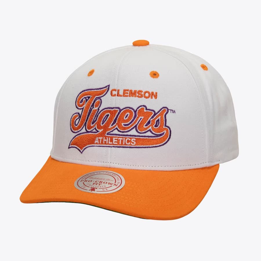 bejsbolka-mitchell-ness-white-clemson-tigers-vault-collection-tail-sweep-pro-snapback-hat