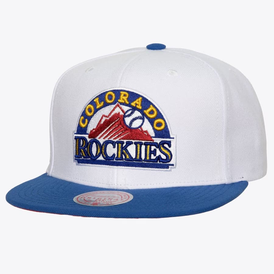 bejsbolka-mitchell-ness-white-colorado-rockies-cooperstown-collection-hometown-snapback-hat