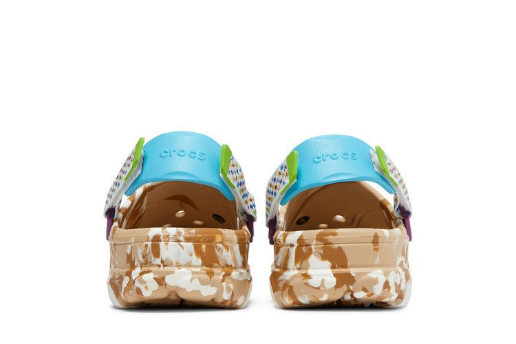 Кроссовки Crocs Cinnamon Toast Crunch x Classic All-Terrain Clog