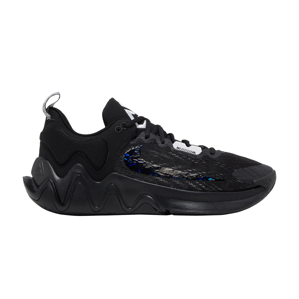 giannis-immortality-2-black-holographic-swoosh-dm0825-002