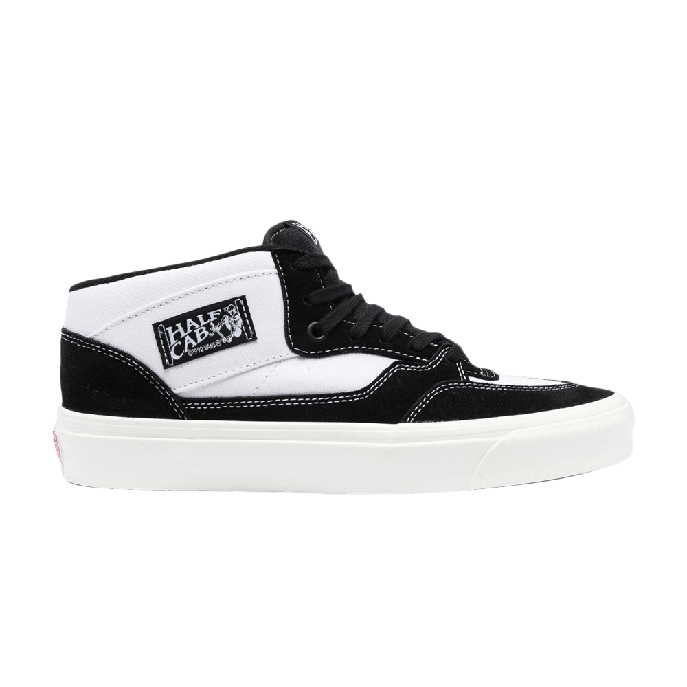 half-cab-33-dx-anaheim-factory-black-white-vn0a5kx6ba2