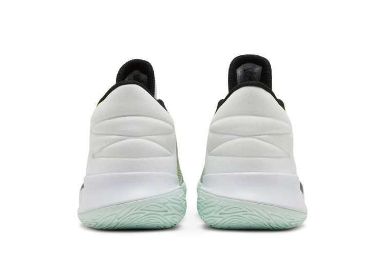 Кроссовки Nike Kyrie Flytrap 5 'White Volt'