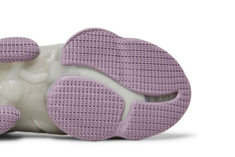 Кроссовки Nike LeBron 19 'The Cast'