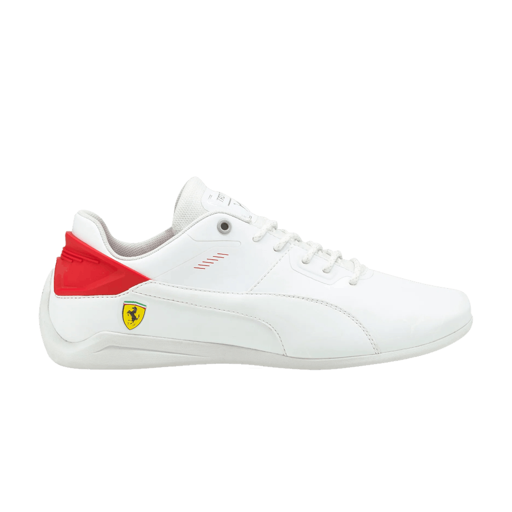 scuderia-ferrari-x-drift-cat-delta-white-rosso-corsa-306864-02