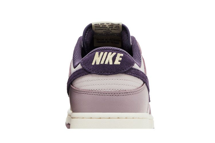 Кроссовки Nike Dunk Low SE 'Light Violet Ore'