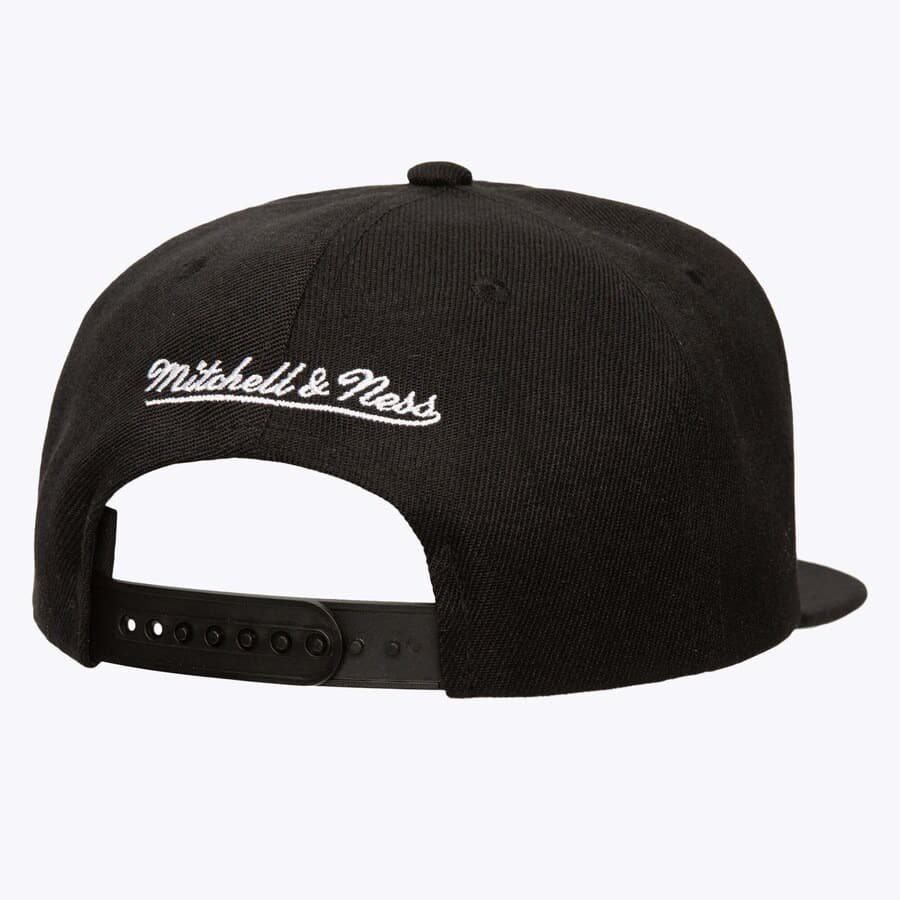 Бейсболка Mitchell & Ness Black Los Angeles Kings Line Work Snapback Vintage Hockey OG Snapback Hat