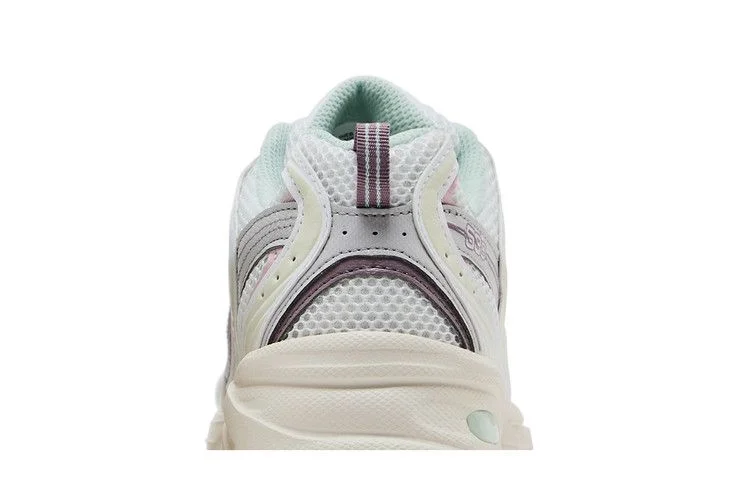 Кроссовки New Balance 530 'Sea Salt Ice Wine'