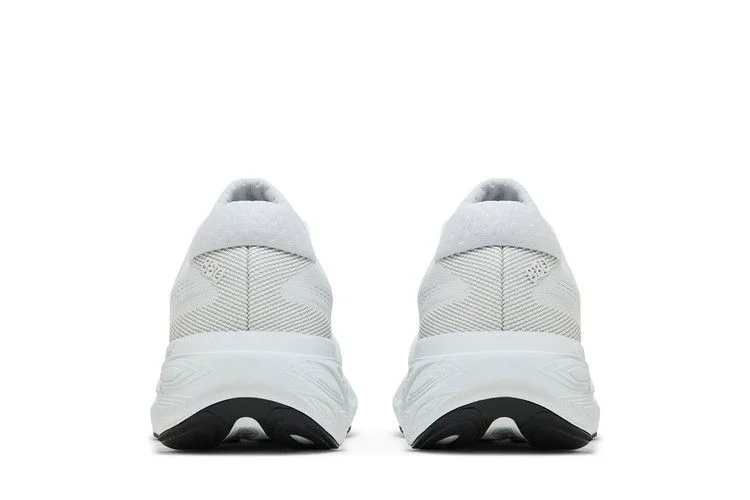 Кроссовки New Balance Wmns Fresh Foam X 880v15 'White Sea Salt'