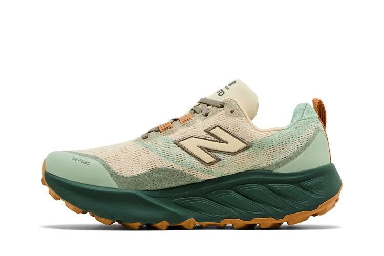 Кроссовки New Balance Wmns Fresh Foam X Hierro v9 'Calcium Dark Juniper'