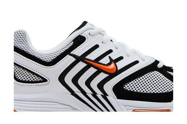 Кроссовки Nike Air Pegasus 2K5 'White Safety Orange'