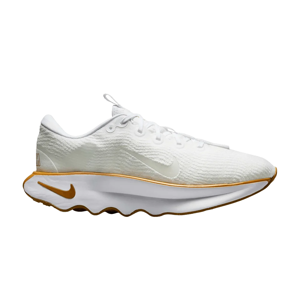 Кроссовки Nike Motiva 'White Wheat'