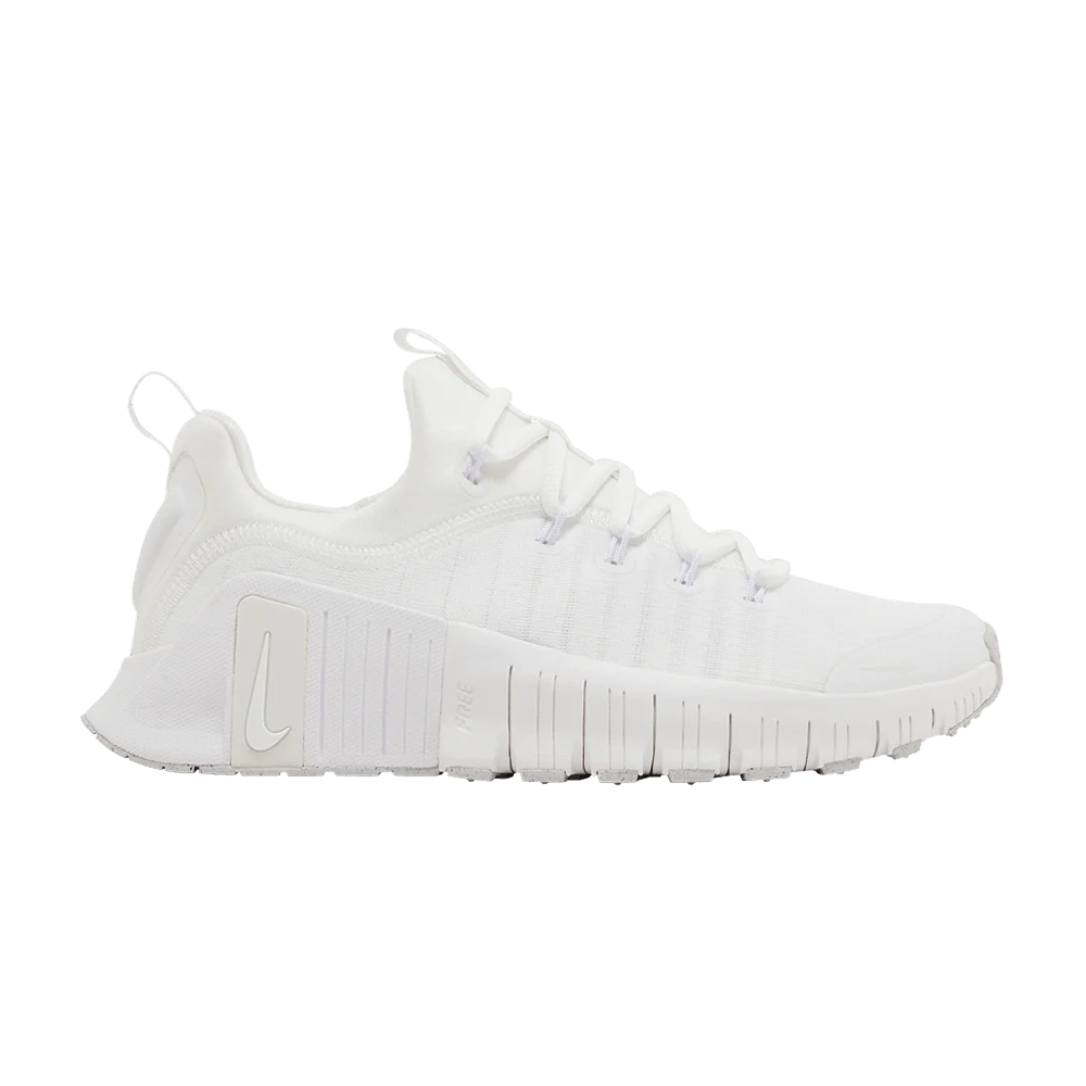 Кроссовки Nike Wmns Free Metcon 6 'Platinum Tint'