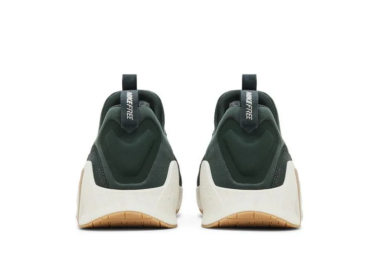 Кроссовки Nike Wmns Free Metcon 6 'Vintage Green'
