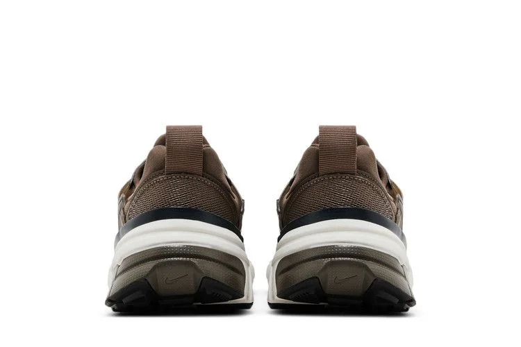 Кроссовки Nike Wmns V2K Run 'Mink Brown'