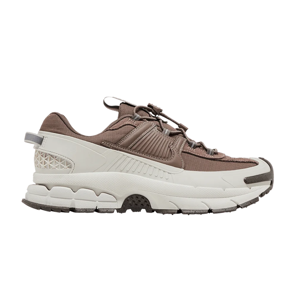 Кроссовки Nike Wmns Zoom Vomero Roam 'Light Bone Mink Brown'