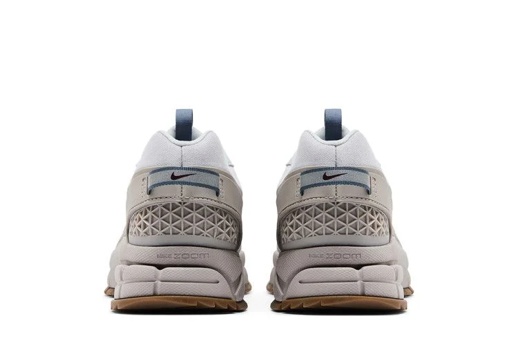 Кроссовки Nike Zoom Vomero Roam 'College Grey Gum'
