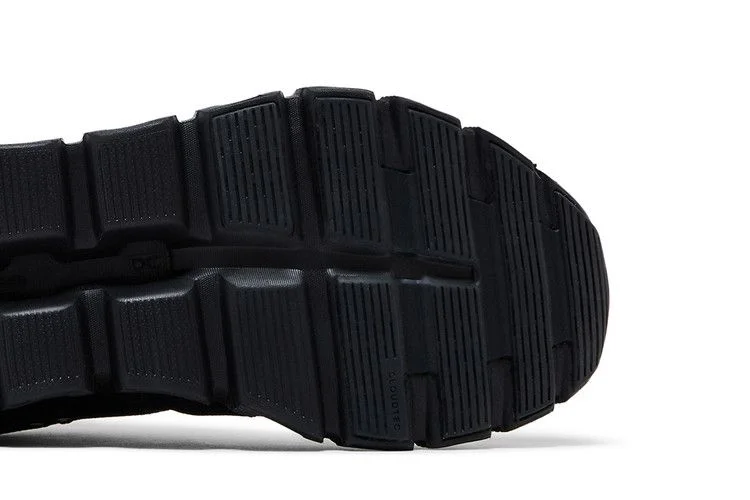 Кроссовки ON Cloud 6 'Triple Black'