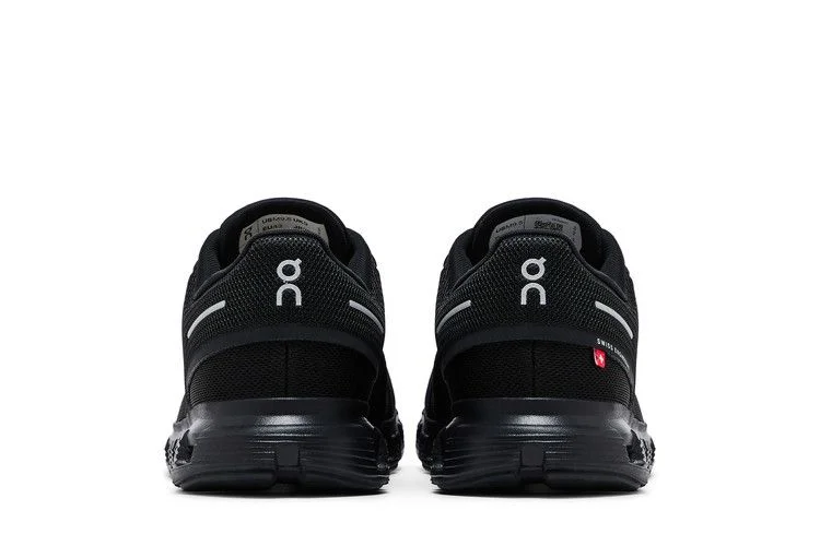 Кроссовки ON Cloud 6 'Triple Black'