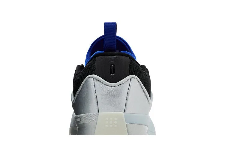 Кроссовки adidas Dame 9 'Tecmo Bowl'