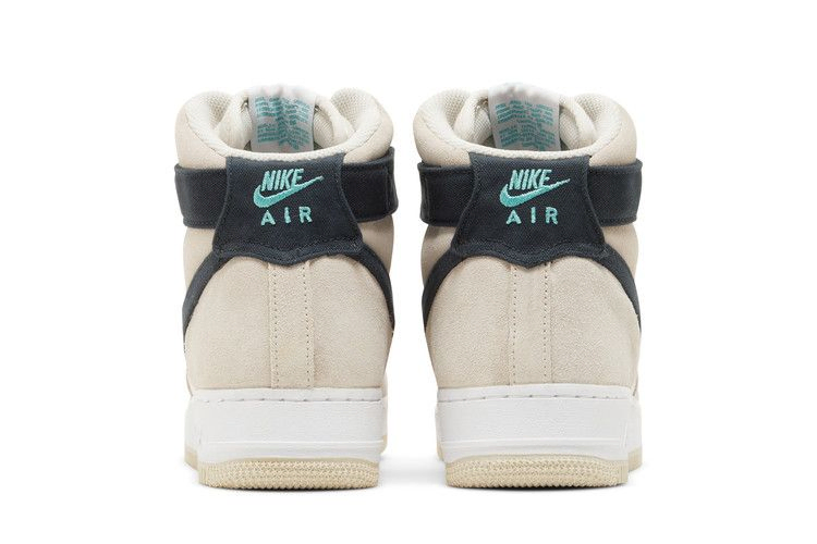 Кроссовки Nike Air Force 1 High '07 LX 'Light Orewood Brown Off Noir'