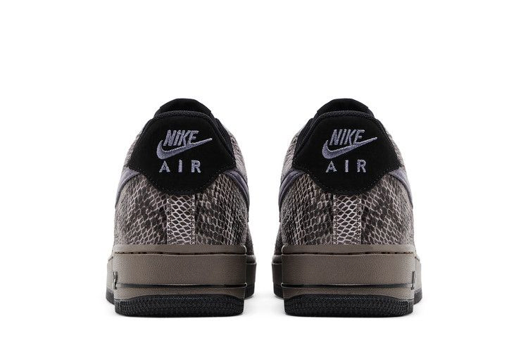Кроссовки Nike Air Force 1 '07 LV8 'Snakeskin Pack - Off Noir'