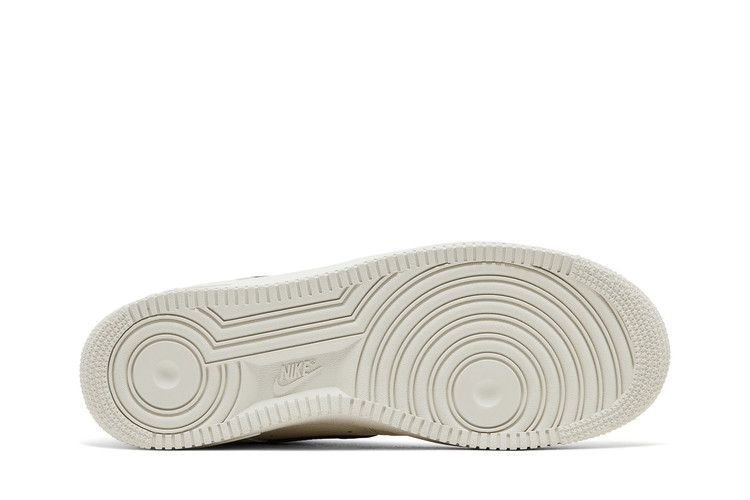 Кроссовки Nike Air Force 1 '07 LE 'Year of the Snake'