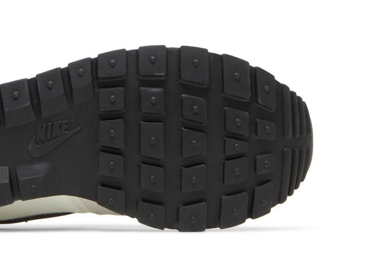 Кроссовки Nike Air Pegasus 83 'Sail Black'