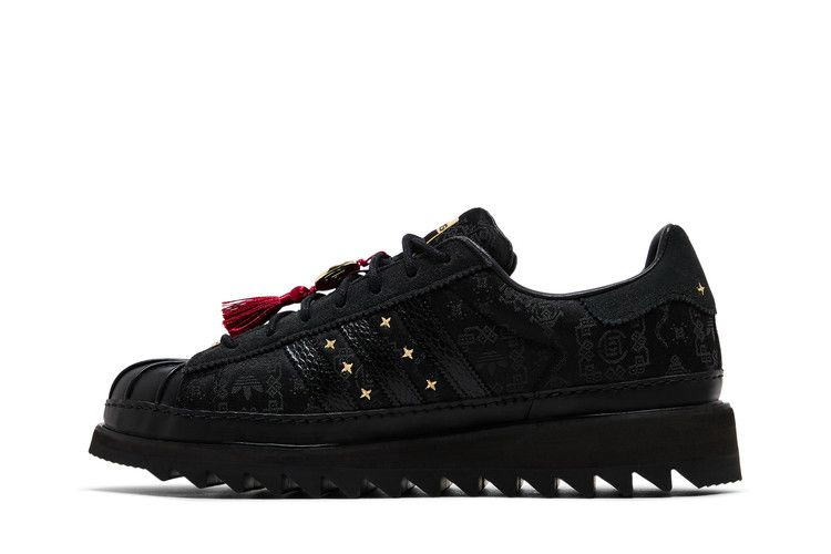 Кроссовки adidas CLOT x Superstar 'Chinese New Year'
