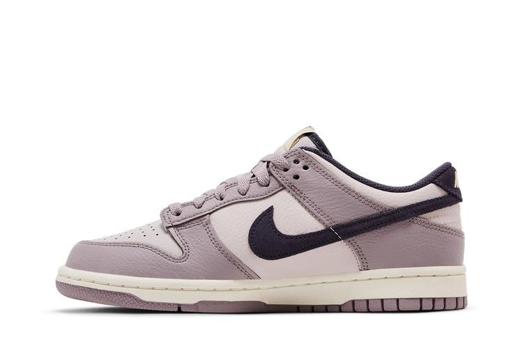 Кроссовки Nike Dunk Low GS 'Light Violet Ore'