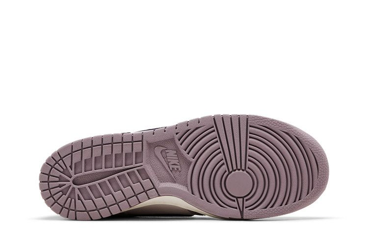 Кроссовки Nike Dunk Low GS 'Light Violet Ore'