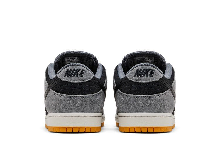 Кроссовки Nike Dunk Low SB 'Dark Smoke Grey'
