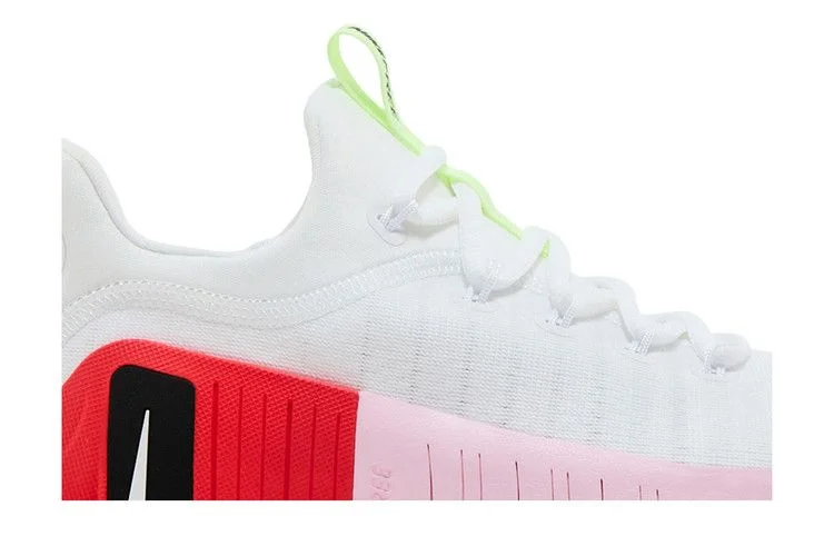 Кроссовки Nike Wmns Free Metcon 6 'White Bright Crimson Pink Foam'