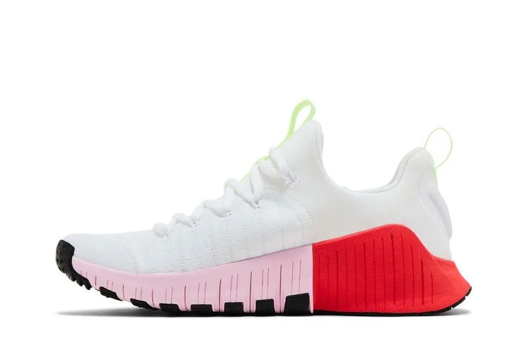 Кроссовки Nike Wmns Free Metcon 6 'White Bright Crimson Pink Foam'