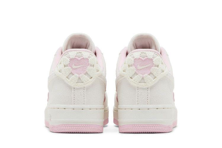 Кроссовки Nike Wmns Air Force 1 Low 'Valentine's Day 2025'