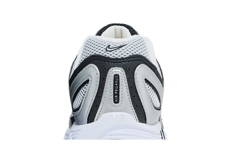 Кроссовки Nike Air Pegasus 2K5 'Metallic Silver Black'