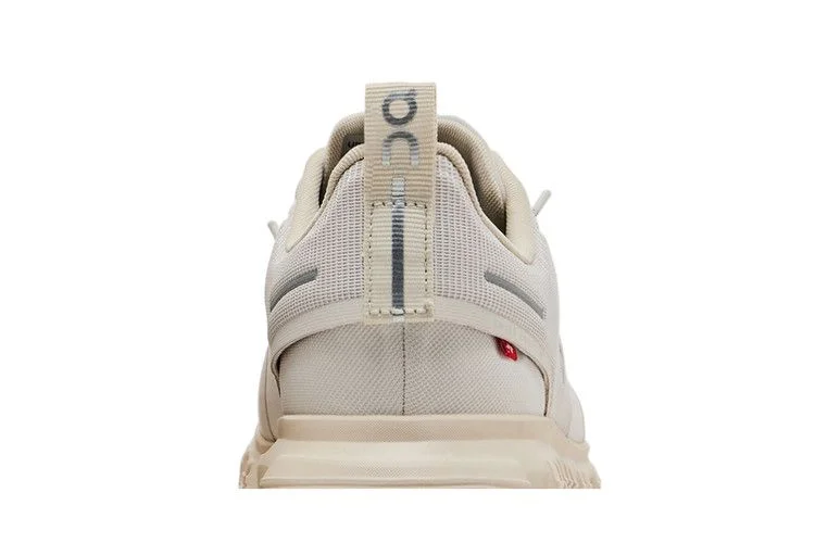 Кроссовки ON Wmns Cloud 6 Waterproof 'Pearl Cream'