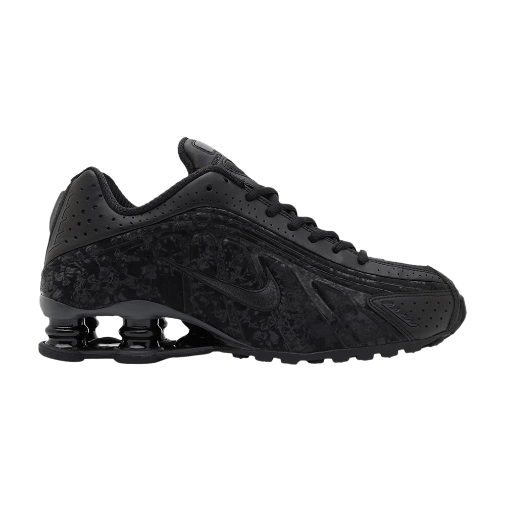 wmns-shox-r4-black-floral-hv0934-002