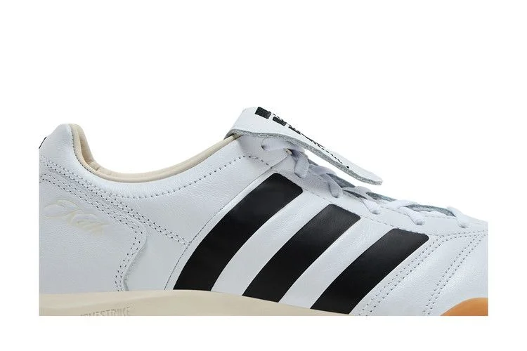 Кроссовки Kith x adidas Predator 2002 IC 'White Black Gum'