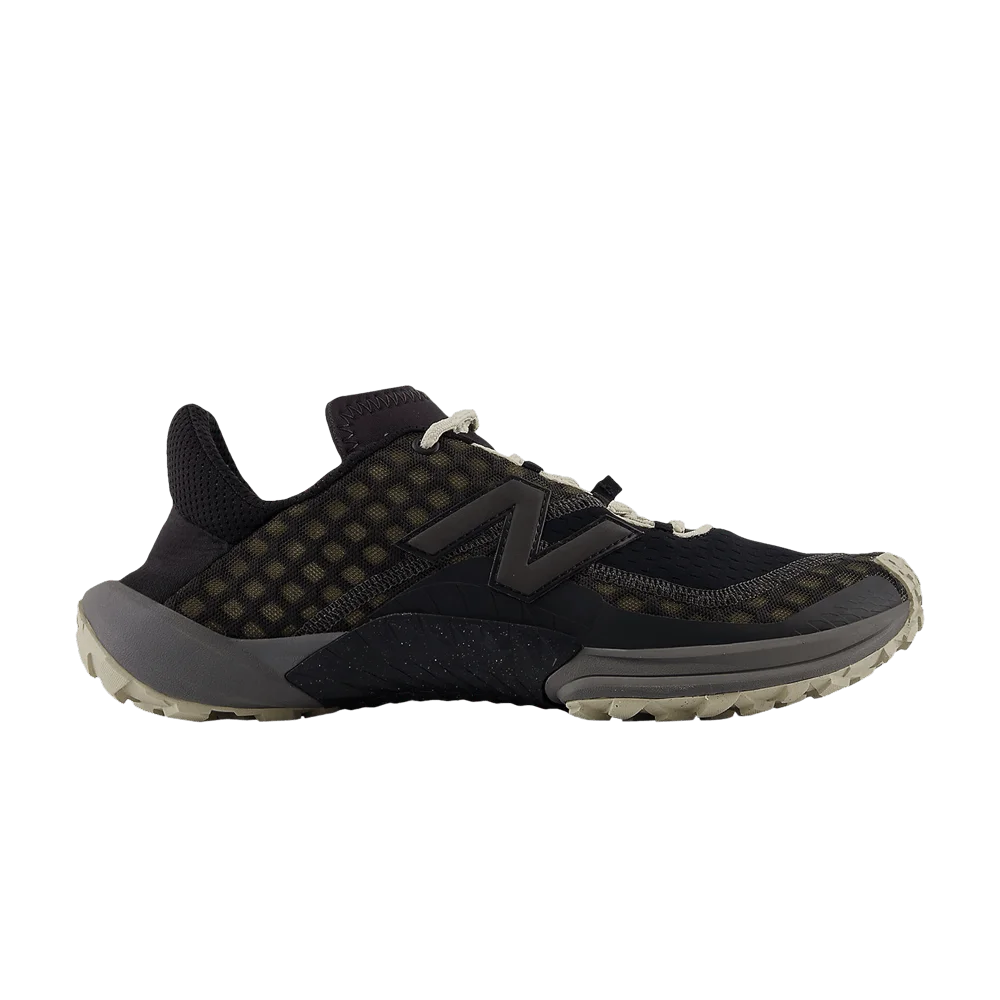 Кроссовки New Balance Minimus Trail 'Black Tan'