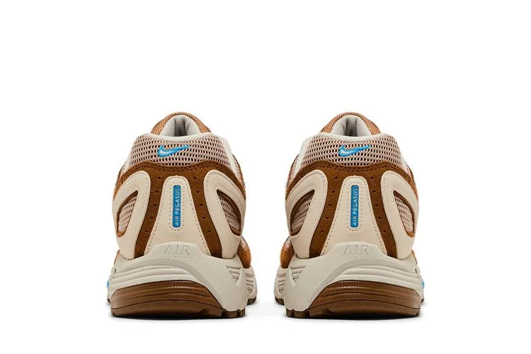 Кроссовки Nike Air Pegasus 2K5 SE 'Light Orewood Photo Blue'