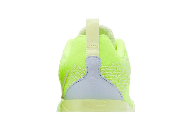 Кроссовки Nike Sabrina 2 GS 'Volt'