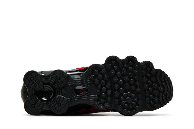 Кроссовки Nike Shox TL 'Black University Red Gradient'