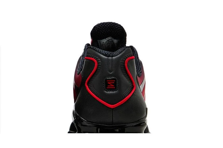 Кроссовки Nike Shox TL 'Black University Red Gradient'