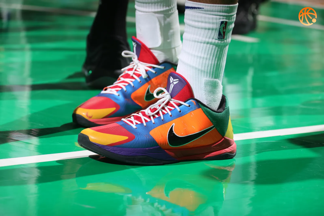 Nike-Kobe-5-WTR-Dzhejlen-Branson