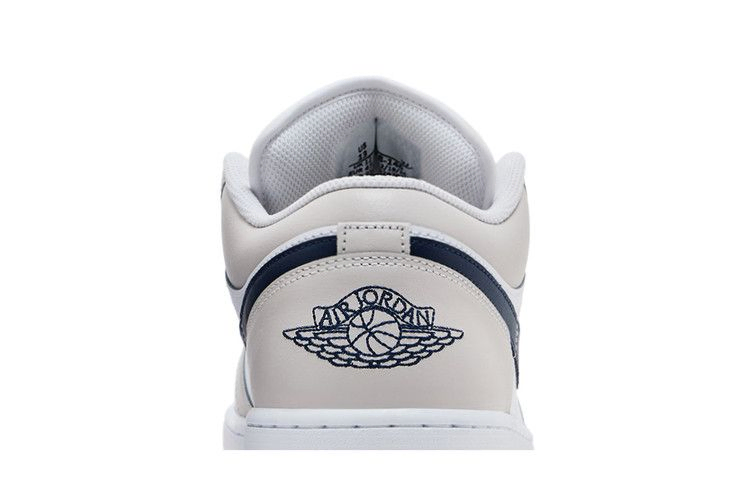 Кроссовки Air Jordan 1 Low 'Georgetown'